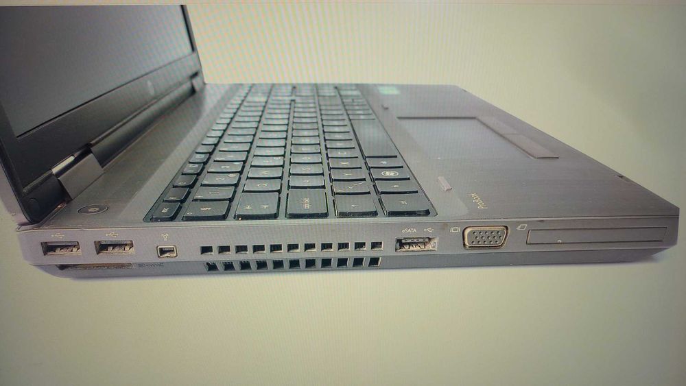 HP Probook 6560B i5, RADEON 6470M, 8GB / 250GB SSD, Win 10 Pro,