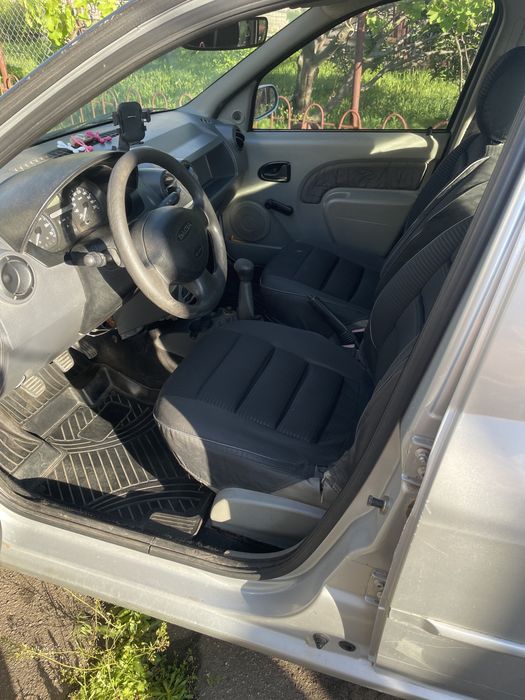 Dacia logan 2006р.
