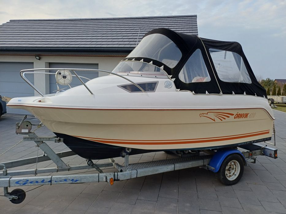 Łódz Motorowa Quicksilver Ornvik 470