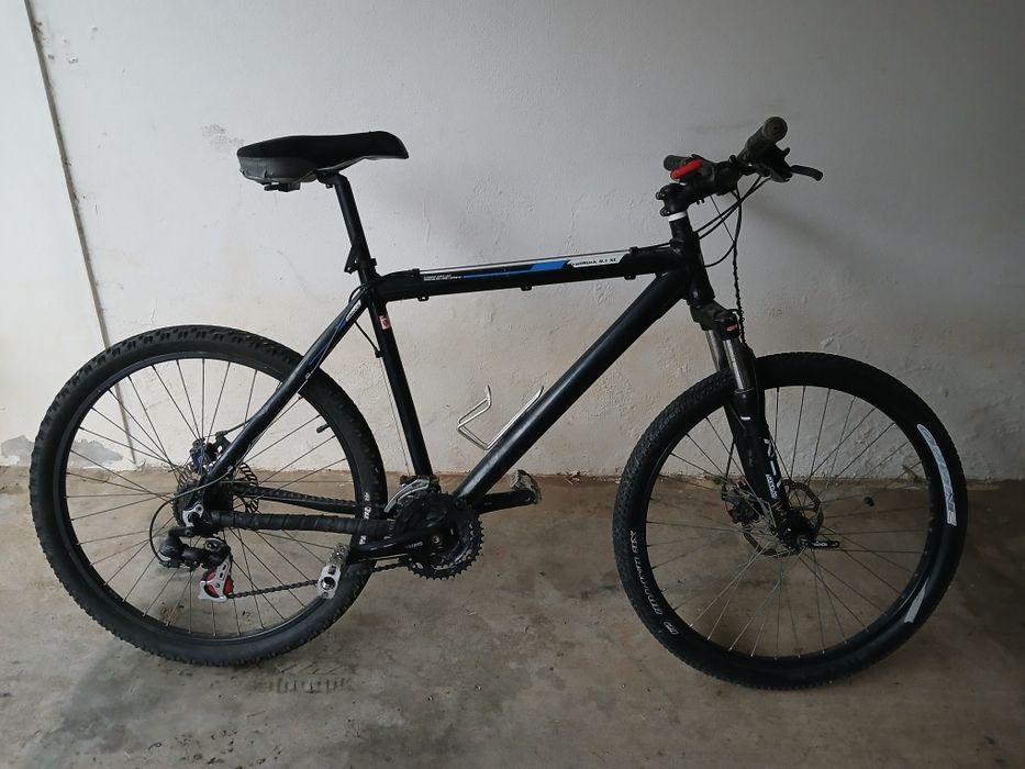 Bicicleta montanha trailrock 8.1