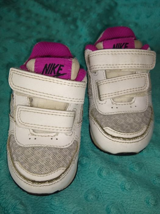 Adidasy nike 9cm