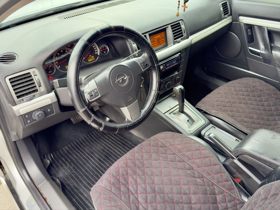 Продам Opel Vectra C 2007 г 2.2 автомат газ/бензин в хорошем состоянии