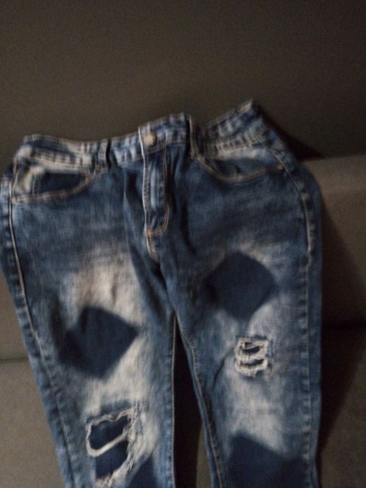 Damskie spodnie Rozmiar M