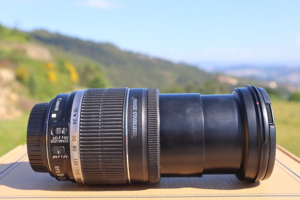 Canon EFS 18-200 mm F/3.5-5.6 IS