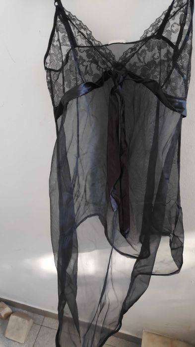 Camisa de Dormir Renda Preta Marca Opiance Tm XS-S