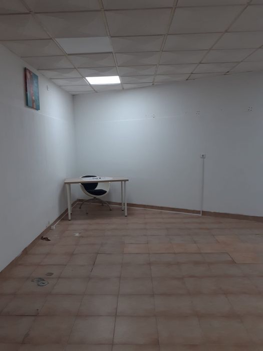 Arrenda-se Loja no Cacém