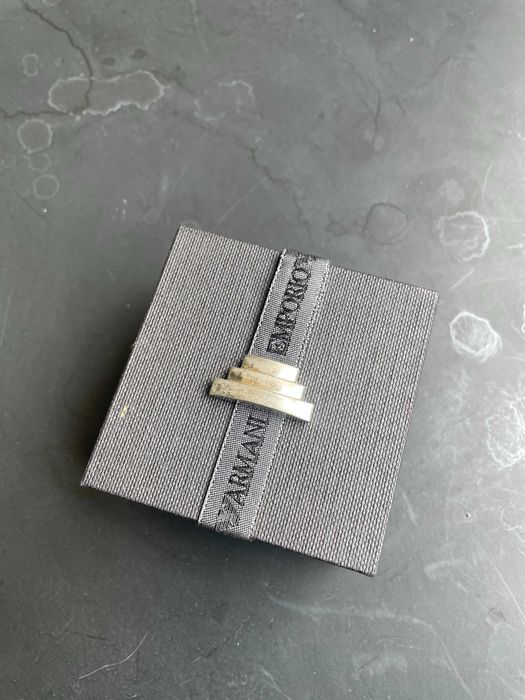 BOTÕES DE PUNHO PRATA EMPORIO ARMANI - ORIGINAIS NA EMBALAGEM