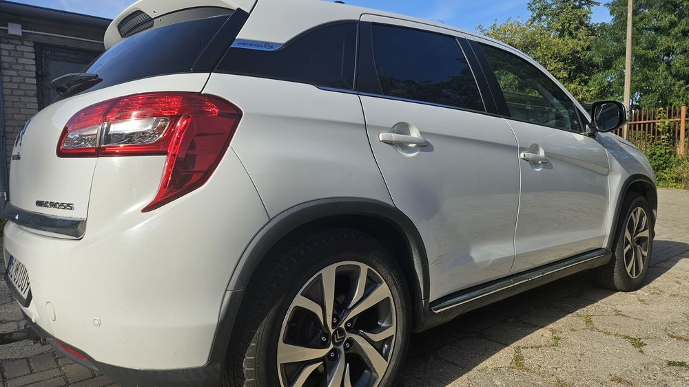 Citroën C4 Aircross 1.6 HDi 4x4 | Kamera + Czujniki | Skóra | bezkluczykowy dostęp