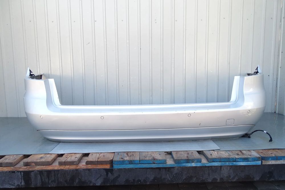 MERCEDES E KLASA W212 Zderzak tylni tył