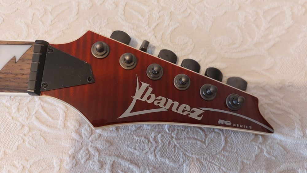 Ibanez RG3EXFM1 Guitarra
