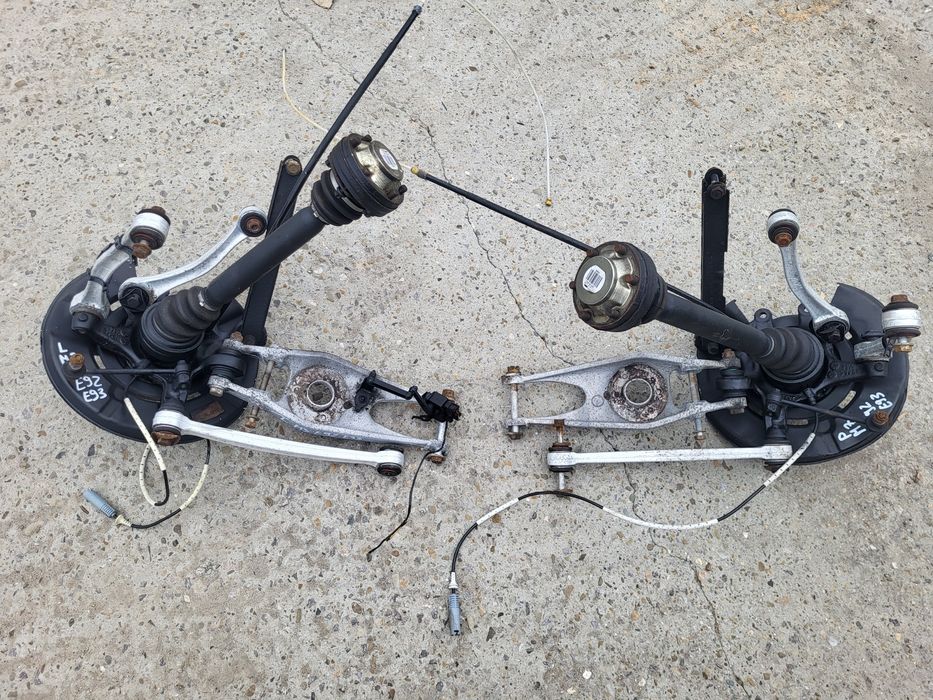 Wahacz Piasta Półoś Tył L.P bmw m3 e92 e93 e90 v8 4.0 420km Zwrotnica