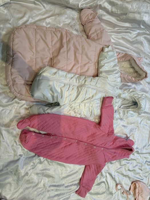 лот речей на дівчинку 0-3