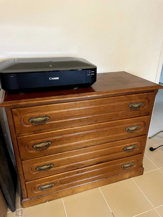 chest of drawers cômoda