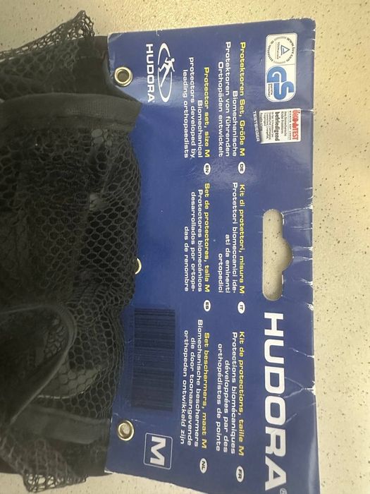 Захист, захисний комплект для роликів, самокатів, скейтів