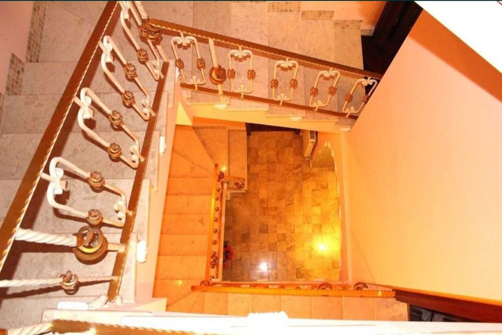 Аренда Посуточно Элитный особняк с Бассейном 5 спален ,Одеса, Царское