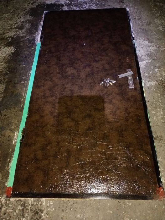 Двери.Двері.(204.5х99см) входные металлические.