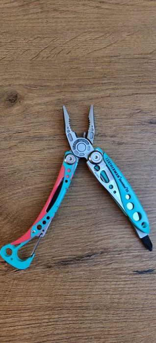Multitool Leatherman Skeletool CX - Paradise