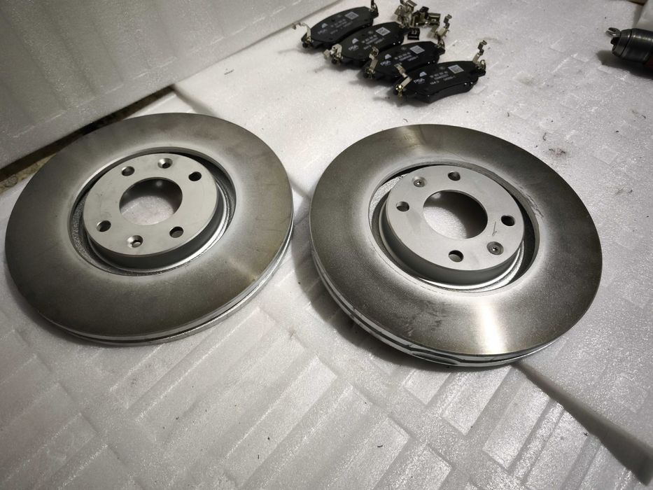 Tarcze hamulcowe + klocki Peugeot 308 II 2008 II 3008 I OE 302mm NOWE