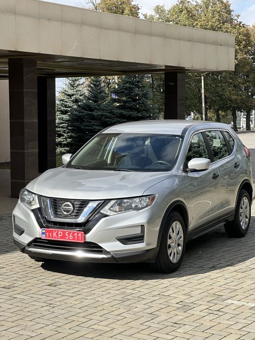 Nissan Rogue T32 REST 2.5 бензин Автомат