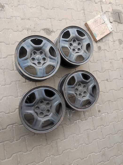 Felgi stalowe + kołpaki 16 5x110 ET40 Jeep Renegade Compas Wysyłka