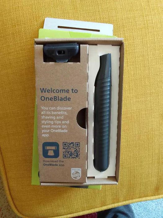 Бритва Philips OneBlade QP1424/10 Тример НОВА, 2 насадки, зарядка USB зарядка