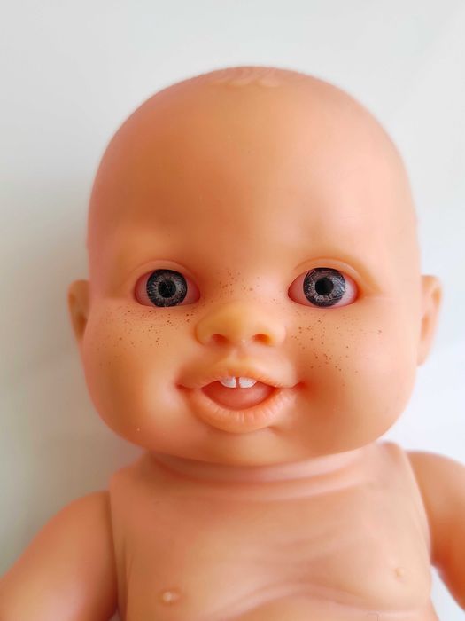 Пупс кукла мальчик европеец Paola Reina. 22cм.запах ванили