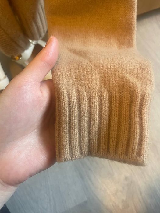 Светер жіночий Massimo Dutti