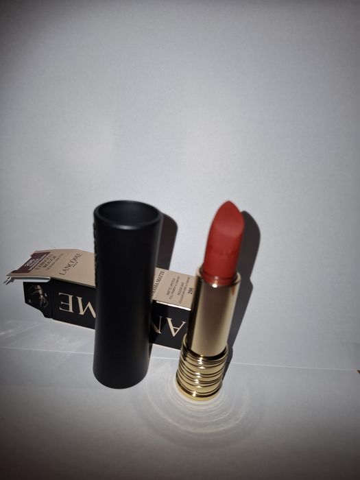 Pomadka lancome 296 nowa