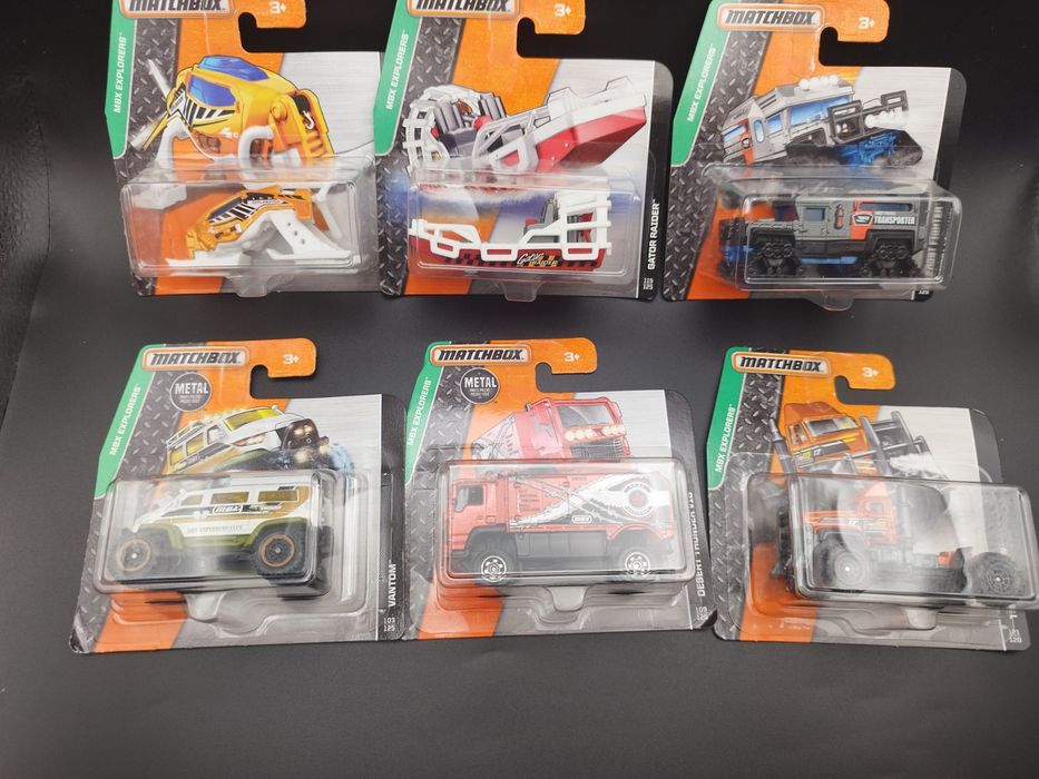Resoraki modele  nr.3  zestaw 6 sztuk  autek Matchbox