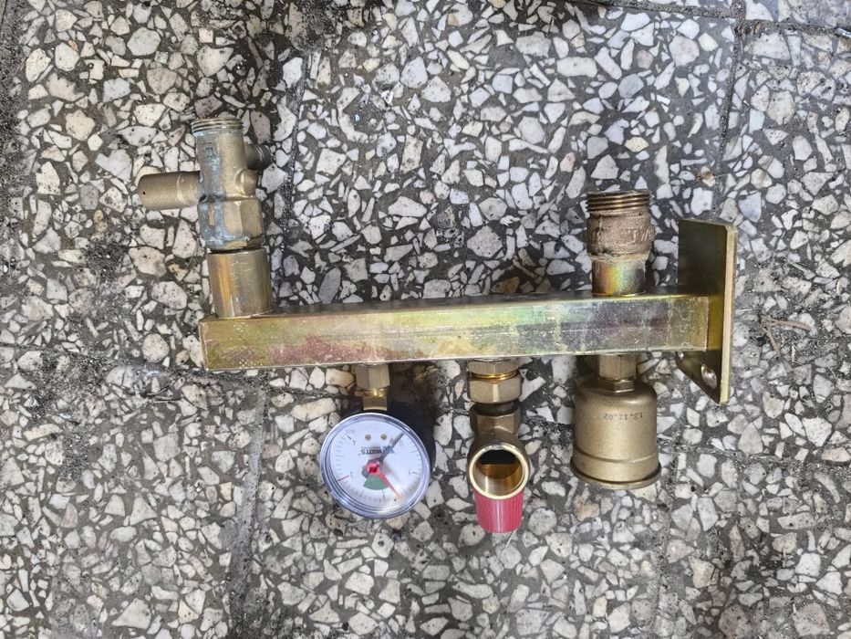 Pompa obiegowa Wilo , grupa pompowa , zawór trójdrożny.