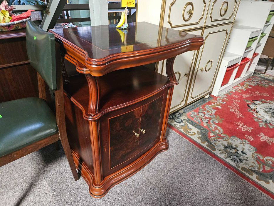 Móvel de TV - Tampo deslizante - Bom estado geral