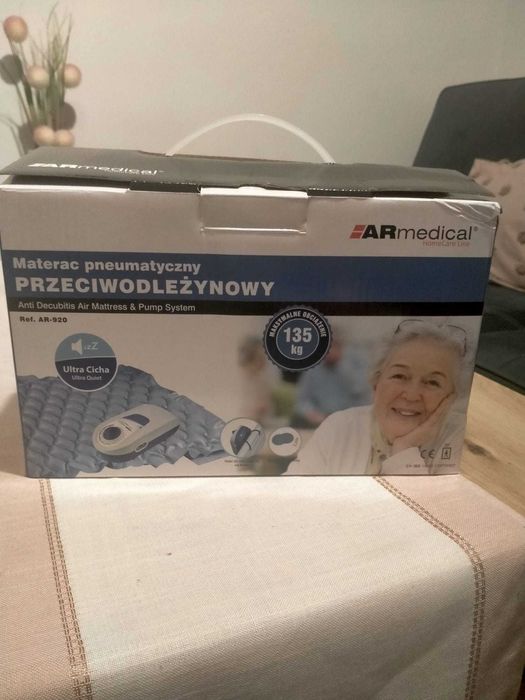 Materac pneumatyczny przeciwodleżynowy