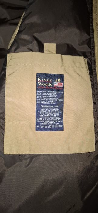 Blusão River Woods de Penas S/Mangas