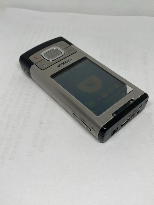 Nokia 6500  SLIDE