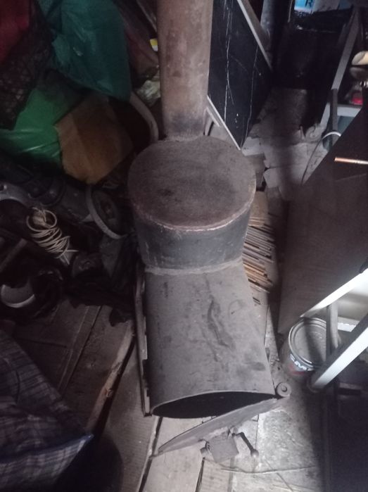 Буржуйка металева .