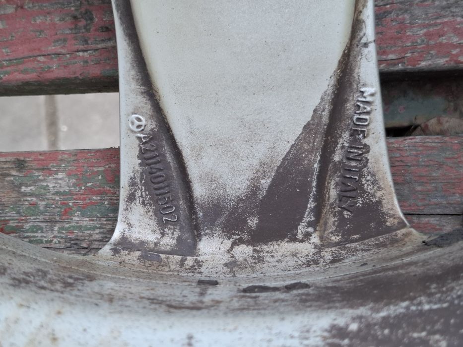 Продам литые диски мерседес