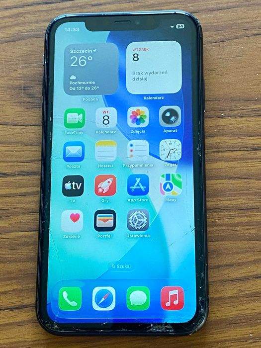 iPhone 11 64GB z wadami
