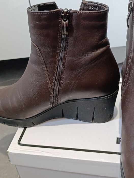 Skórzane botki damskie