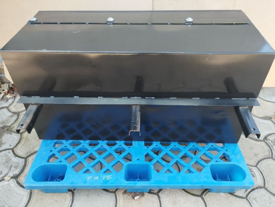 Ящик на грузовой автомобиль,прицеп,полуприцеп