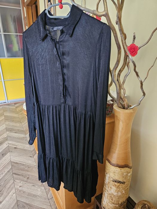 Sukienka czarna Zara