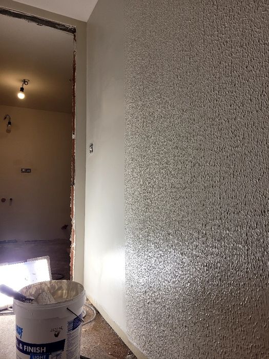 Wykończenia wnętrz, remonty budynków