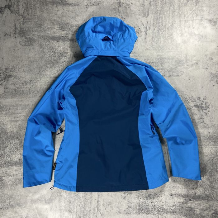 Жіноча вітровка Jack Wolfskin