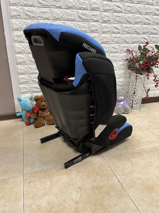 Автокрісло Recaro Monza Nova 2 Seatfix група 2/3 (15-36кг) рекаро