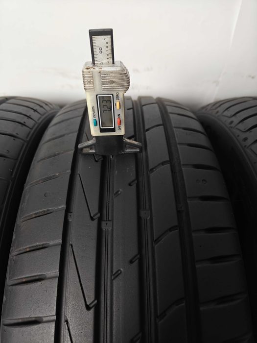 R17 205 55 шини літні Hankook Ventus S1 Evo2