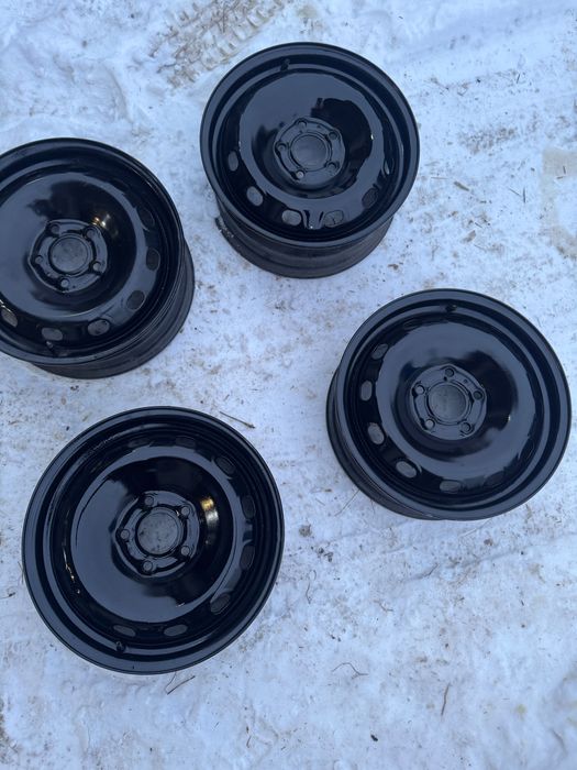 Felgi stalowe trafic vivra 16