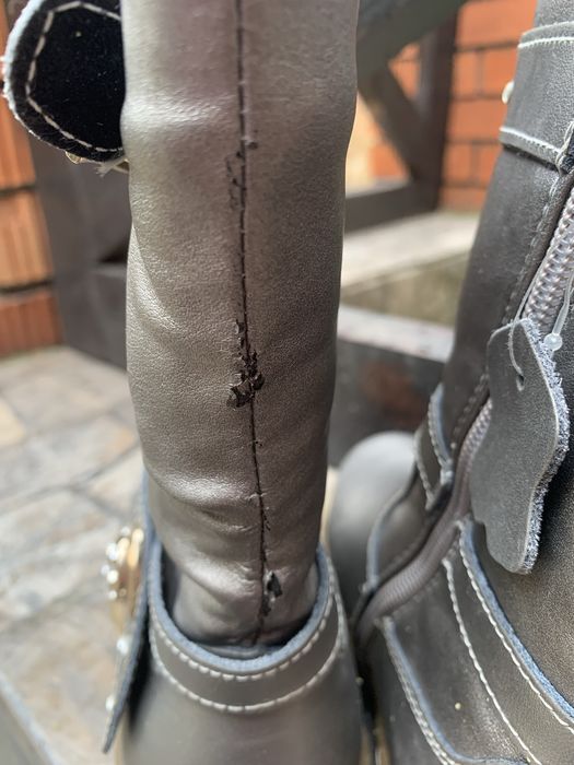 27-16,5 новые кожаные зимние ботинки на девочку