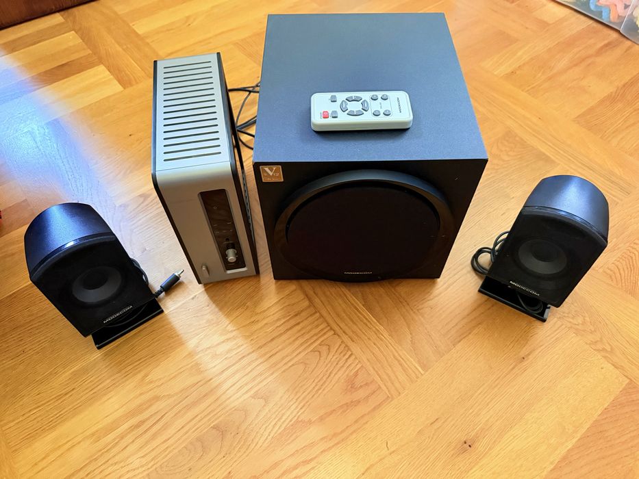 Głośniki Modecom MC-2050 2.1 – komplet z pilotem