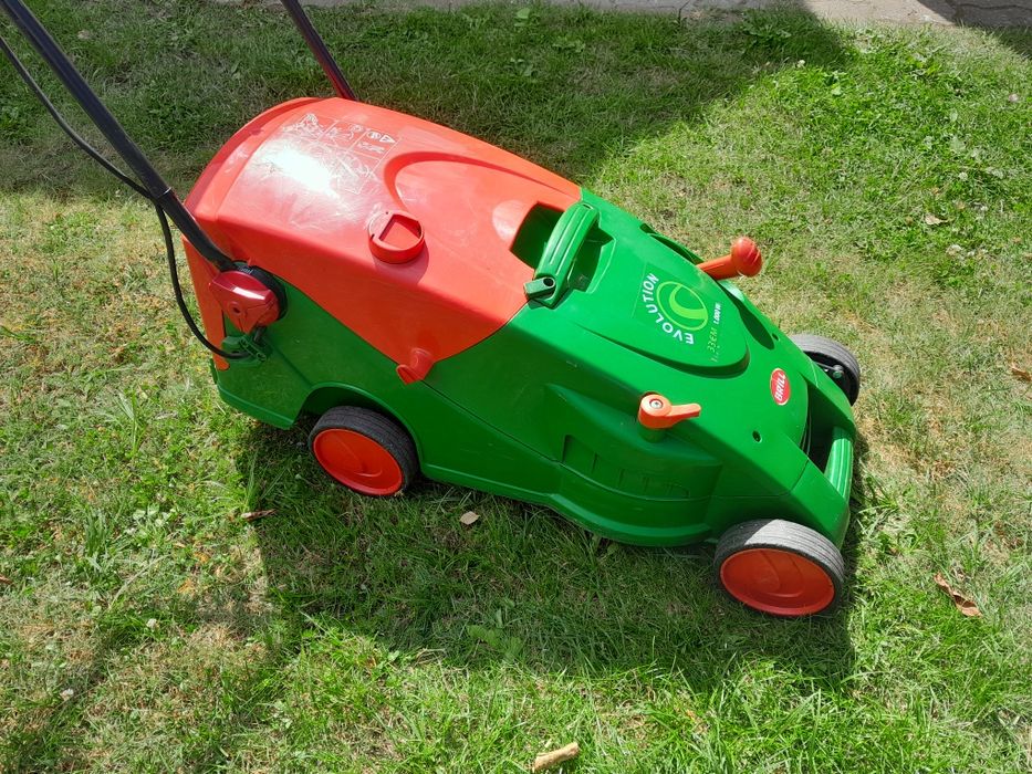 Kosiarka elektryczna Brill 33EM moc 1000W jak Alko