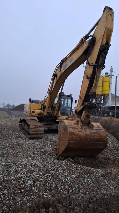 Komatsu PC 340 LC  Komatsu PC 340 LC