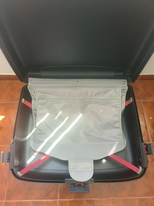 Mala de porão grande